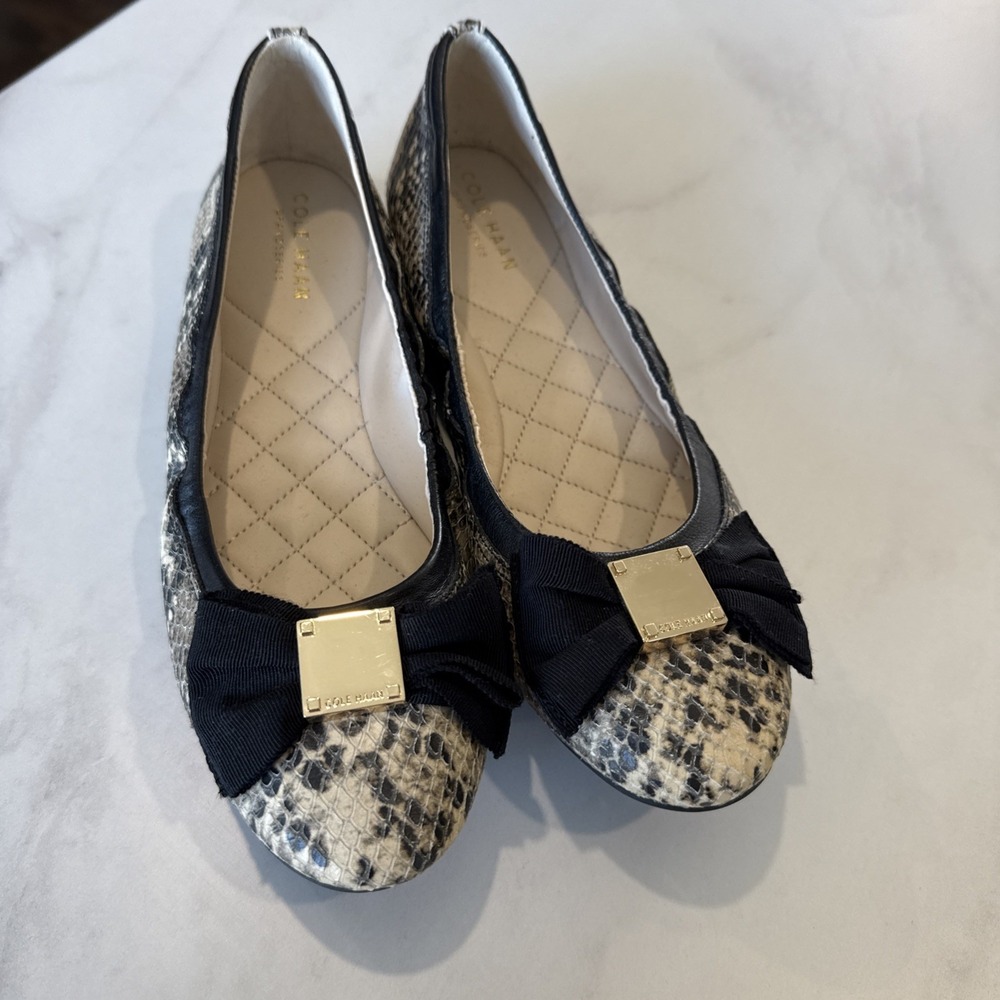 Cole Haan Snakeskin Ballet Flats Women's Size8Tan Black Bow Toe Leather ShoesEUC